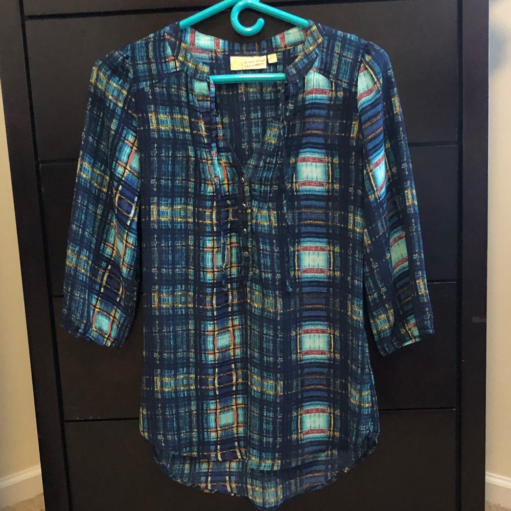 3/4 Sleeve Plaid Top!